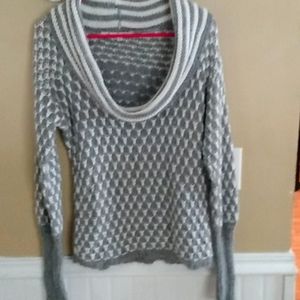Ladies American Rag sweater size small